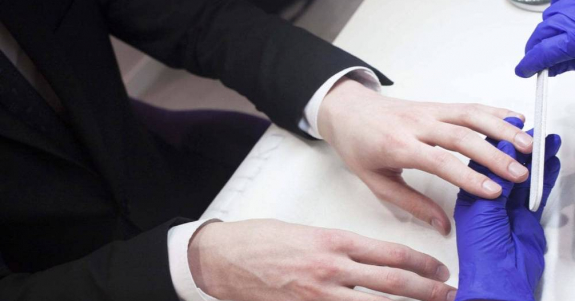 Сколько стоит мужской маникюр