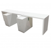 Маникюрный стол Triple